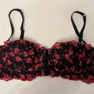 Victoria's Secret 90s Sexy Little Thing Black and Pink Lace Bra